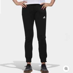 adidas Performance Pants ankle size medium Preowned great condition activewear